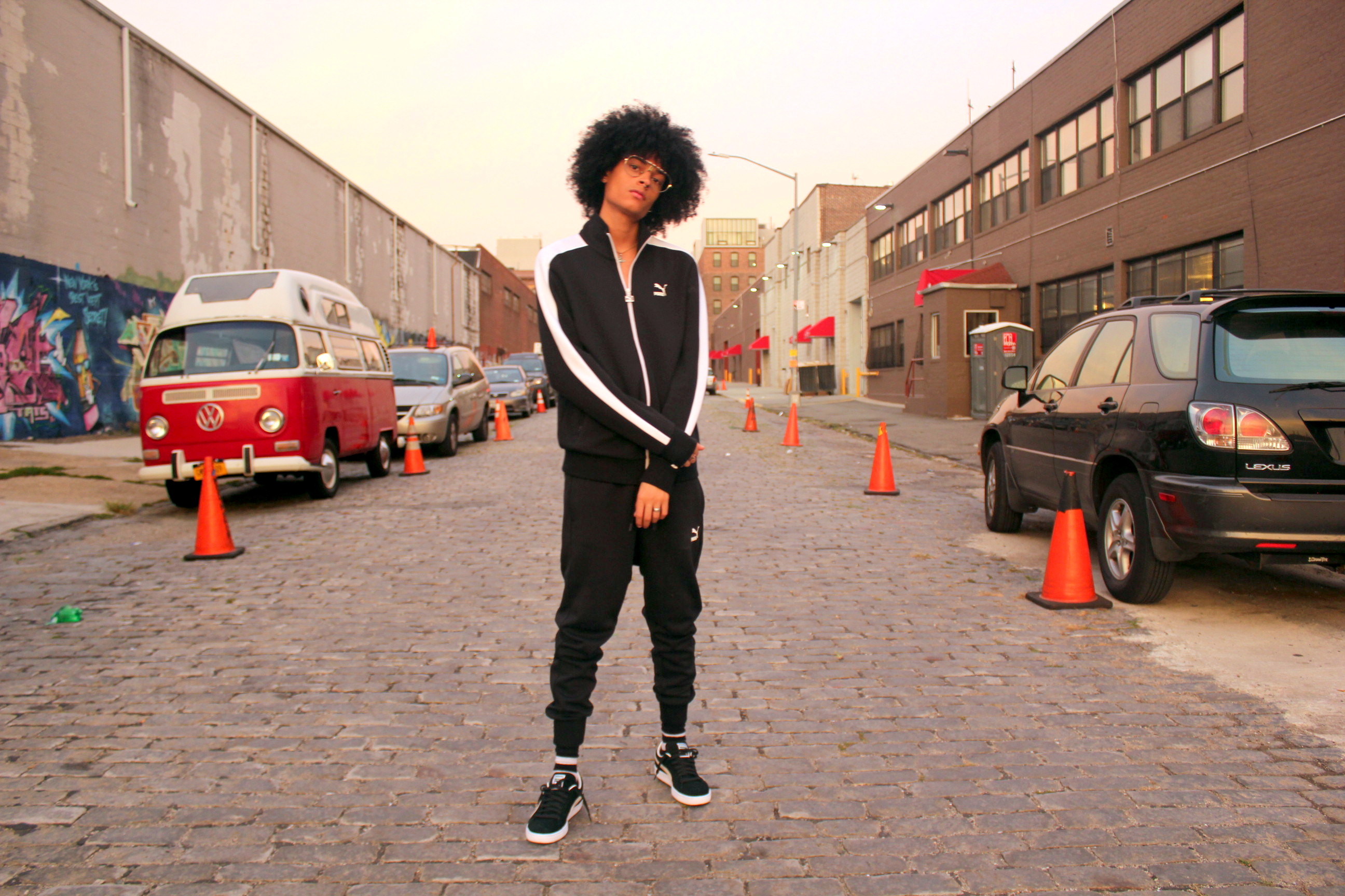 Cèsar Ernestò Model